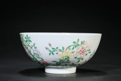A Porcelain Famille-Rose Floral Vase