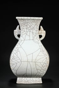 A Porcelain Guan-Type Vase