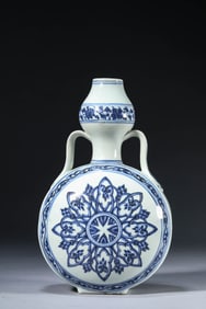 A Porcelain Blue and White Double-Gourd Vase