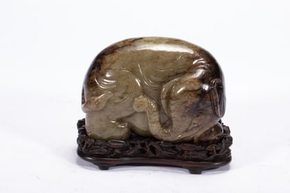 Jade Carved Elephant Shape Figure