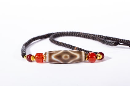 Dzi Bead