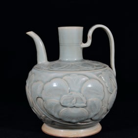 Yue Ware Carved Flower Pattern Porcelain Pot