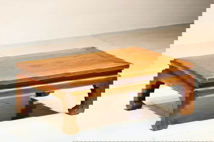 Huanghuali Wood Table