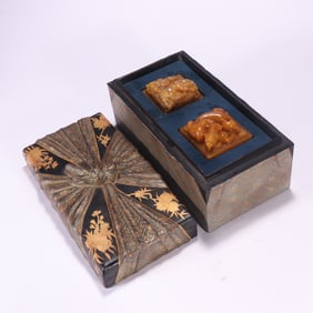 Pair of Shoushan Tianhuang Carved Dragon Stone Seal