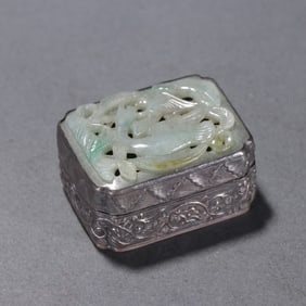 Silver Inlaid Jadeite Carved Flower and Bird Pattern Lid Box