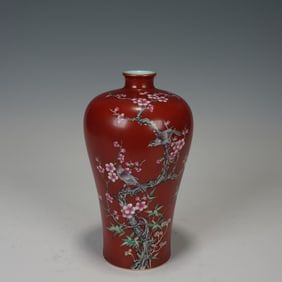 Red Glazed Magpie with Plum Flower Pattern Porcelain Vase