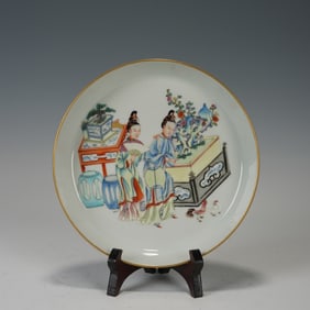 Famille Rose Beauty Story Pattern Porcelain Plate