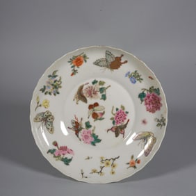 Famille Rose Flower with Butterfly Pattern Porcelain Plate