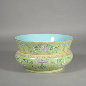 Famille Rose Flower Pattern Porcelain Washer