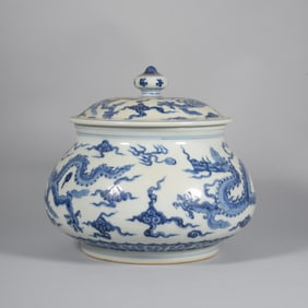 Blue and White Cloud and Dragon Pattern Porcelain Lid Pot