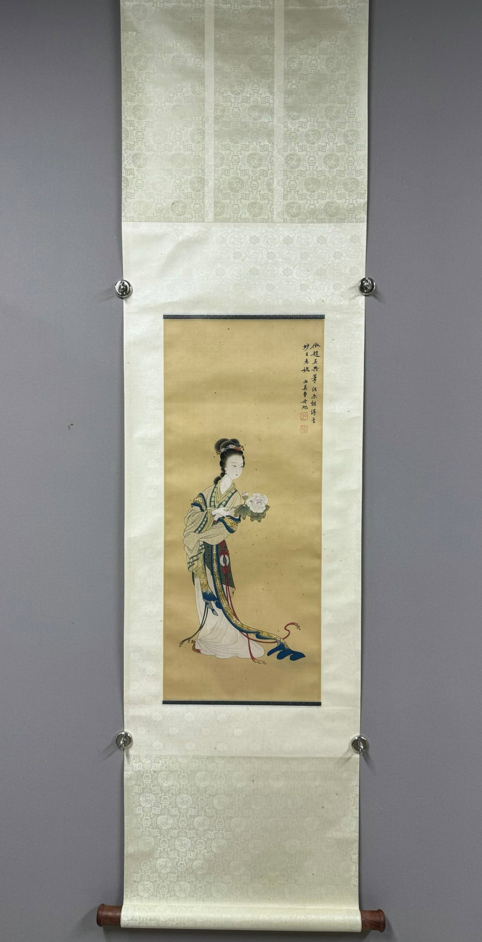 Chinese Drawing Beauty Silk Painting,Fei Danxu Mark: Chinese Drawing Beauty Silk Painting,Fei Danxu Mark (70 x 29cm)