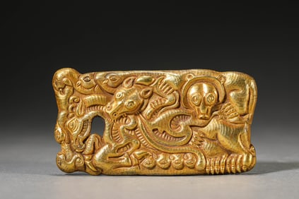 A Sivler Gilding Beast Pendant