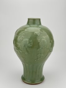 A Porcelain Longquan Dragon Meiping Vase