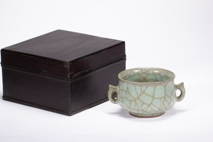 Guan Ware Porcelain Double Ears Incense Burner