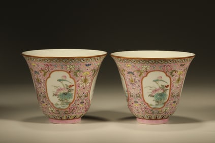 Pair of Famille Rose Flower Pattern Porcelain Cup