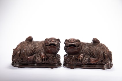 Pair of Bamboo Carved Beast Shape Ornament