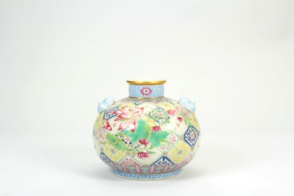 A FAMILLE ROSE 'FLORAL' VASE,ZUN