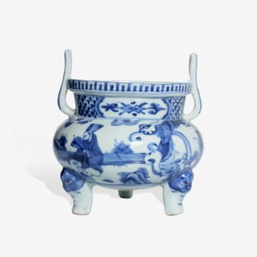 A BLUE AND WHITE 'FIGURAL'TRIPOD INCENSE BURNER