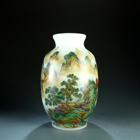 A QIANLONG MARK GLASS 'LANDSCAPE'VASE
