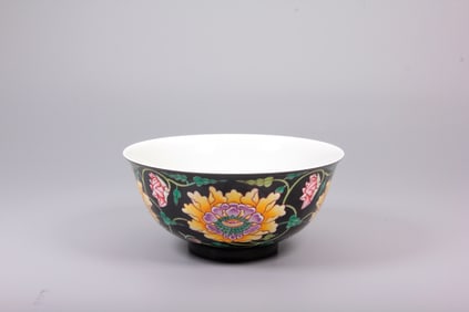 A INK BASED FALANGCAI TYPE 'POENY'BOWL