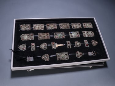 Group of Twenty Five Silver Inlaid Gem Stone Carved Flower Pattern Belt Hook