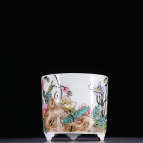 Enamel Drawing Lotus Flower and Poetry Pattern Porcelain Pot