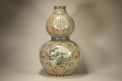 Famille Rose Landscape and Poetry Pattern Gourd Shape Porcelain Vase