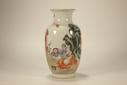 Famille Rose Character Story Pattern Porcelain Vase