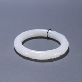 Jade Carved Flower Pattern Bangle