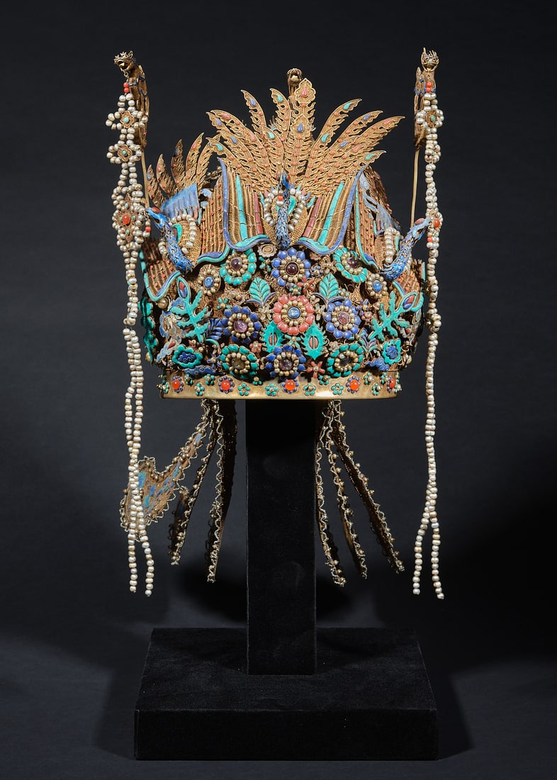 Gilt Silver Inlaid Gem Stone and Blue Enameled Carved Phoenix Pattern Crown