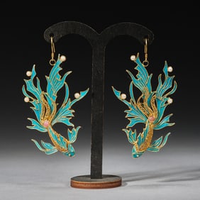 Pair of Gilt Silver Inlaid White Pearl and Blue Feather Carved Fish Pattern Earring