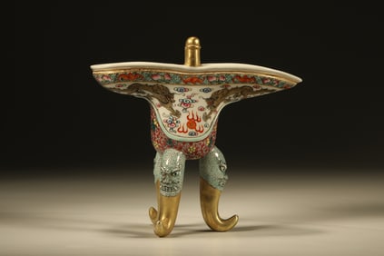 Famille Rose Dragon Pattern Porcelain Jue Cup