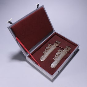 Jade Carved Dragon and Phoenix Pattern Bi