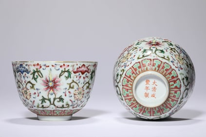 A Famille-Rose 'Flowers' Bowl