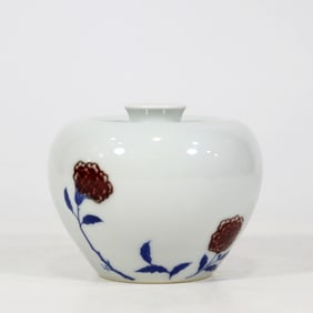 A BLUE AND WHITE RED GLAZED APPLE-SHAPED WATERPOT, PINGGUOZUN