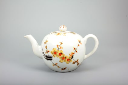 A FAMILLE ROSE 'PLUM BLOSSOM'TEAPOT