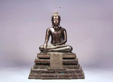 A FIGURE OF BUDDHA SHAKYAMUNI