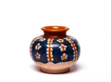A GONGXIAN SANCAI JAR