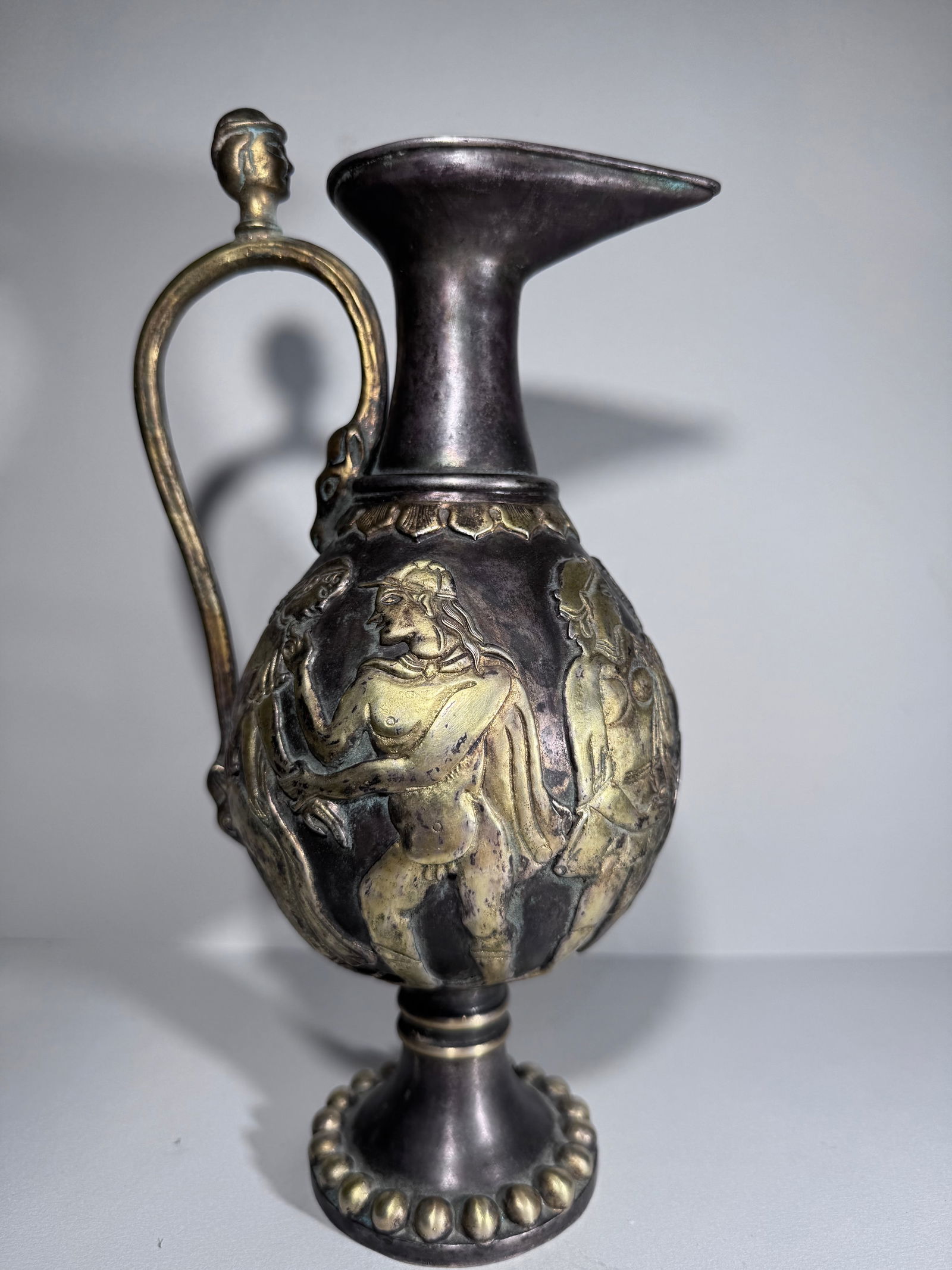 Gilt Silver Character Pattern Man Head Handle Pot (1 of 9)