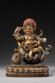 A Rope-Holding Mountain Deity