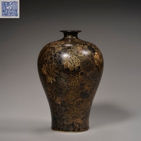 Black Glazed Gold Drawing Lotus Flower Pattern Porcelain Vase