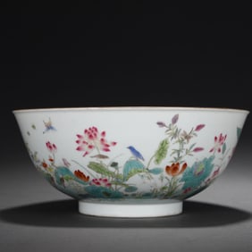 Famille Rose Flower and Bird Pattern Porcelain Bowl