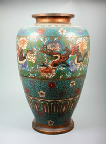 A CLOISONNÉ ENAMEL 'DRAGON'VASE