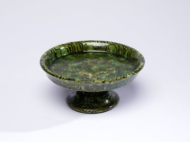 A JIAOTAI (MARBLED) STEM DISH