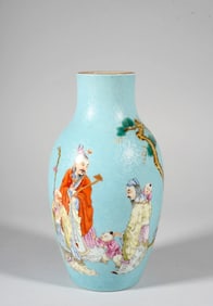 A TURQUOISE-GROUND FAMILLE ROSE "FORTUNE, PROSPERITY, LONGEVITY" VASE