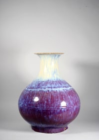 A FLAMBÉ GLAZE (YAOBIAN) VASE