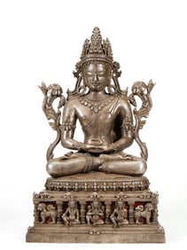 A SILVER FIGURE OF GUANYIN
