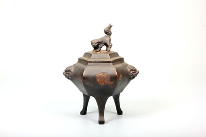 A 'LIONS'BRONZE TRI-POD BURNER