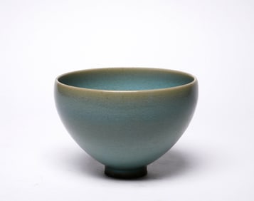 A JUN WARE SKY-BLUE GLAZED BOWL