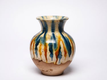 A SANCAI-GLAZED VASE